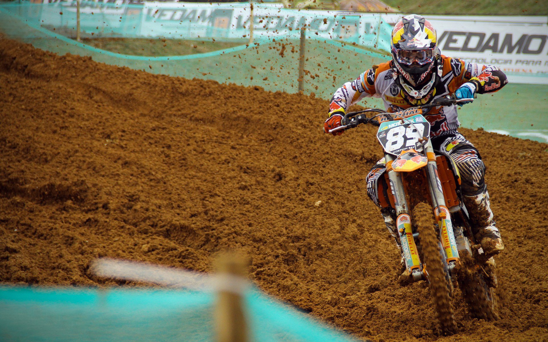 安德森加盟传闻推动曼联冬窗节奏加快，曼联安德森去哪里了