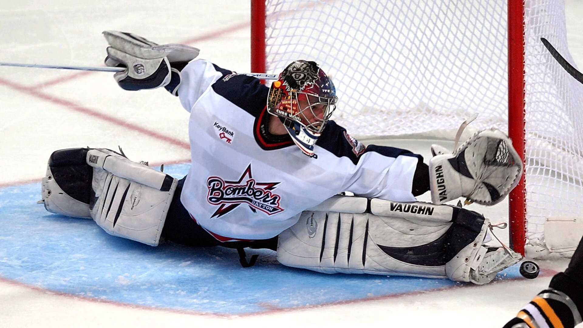 格斗赛事：UFC顶尖对决，燃爆擂台！，ufc争霸赛